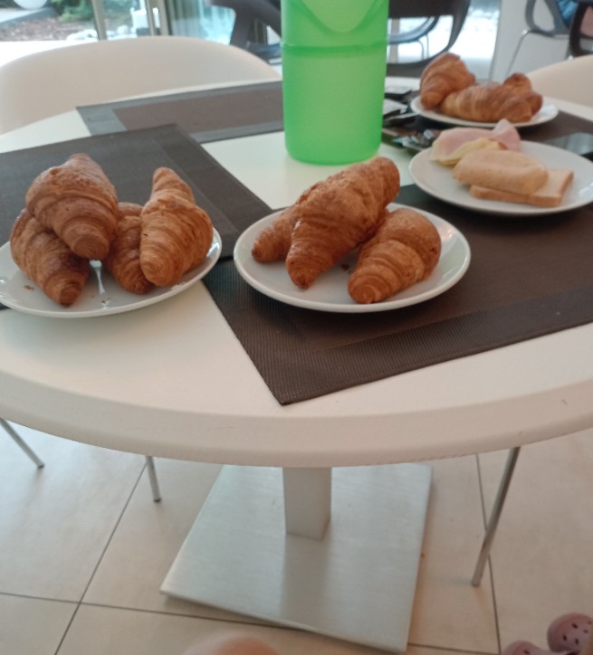 Experience about Antares hotel, Breakfast shared on PINKBLCK